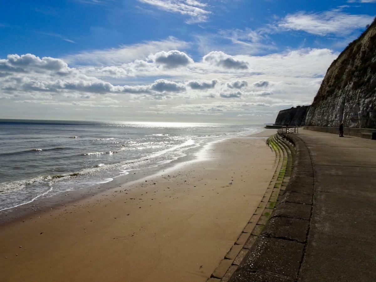 Beach Retreat Broadstairs Bagian luar foto